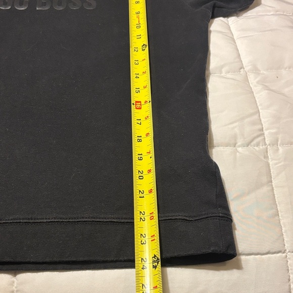 Hugo Boss Black Short-Sleeved Hoodie with Logo - Picture 6 of 12